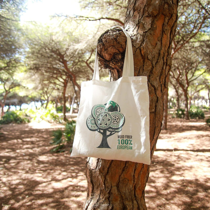 TreeTote: The Tote Bag That Saves +1100 Liters of Water